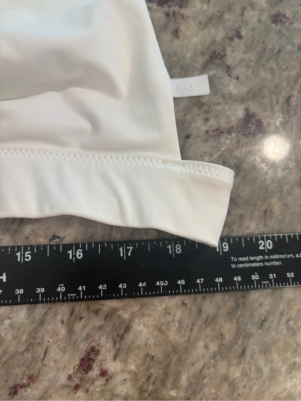 Skims FITS EVERYBODY swim top